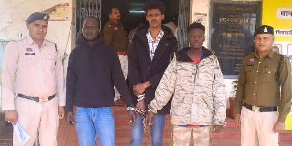 रायपुर : नाइजीरियन छात्र की संदिग्ध मौत मामले में तीन विदेशी छात्र गिरफ्तार