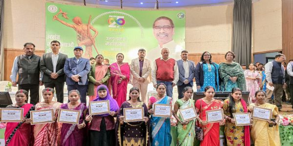 आंगनबाड़ी केंद्रों में 121 महिलाओं को मिला रोजगार