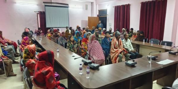 ऑपरेशन विश्वास: शोलापुर से 53 बंधक आदिवासी मजदूरों को प्रतापगढ़ पुलिस ने कराया मुक्त