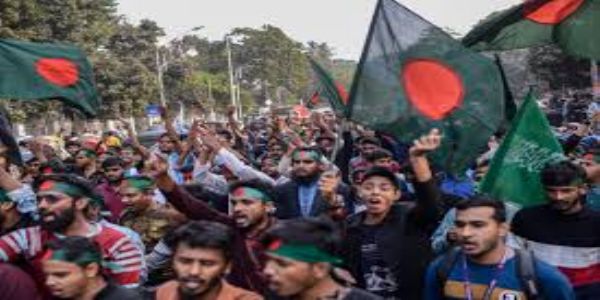 बांग्लादेश में छात्रों की अगुवाई वाले संगठन में गहरा अंतर्विरोध उभरा
