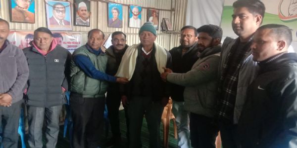 कांग्रेस ने स्थापना दिवस पर संगठन मजबूत करने का लिया संकल्प