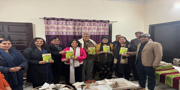 कविता कारवाॅं में हुआ 