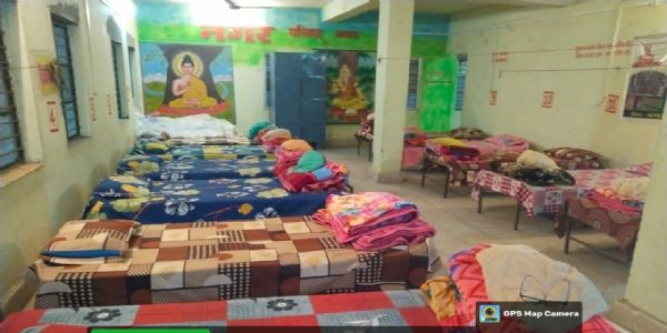 आदर्श थाना के पास रैन बसेरा में ठंड से राहत, 50 बेड की व्यवस्था