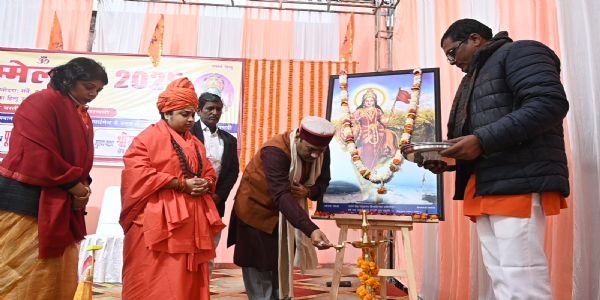 धर्मान्तरित लोगों की घर वापसी कराना प्रत्येक हिन्दू का दायित्व: अनिल कुमार