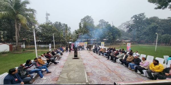 मातृभाषा का सम्मान माँ के चरण स्पर्श के समान — रीना त्रिपाठी