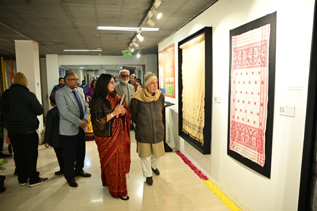 अभिव्यक्ति’ प्रदर्शनी अभिव्यक्ति’ प्रदर्शनी