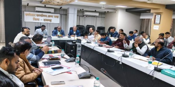 राजगढ़ः समय-सीमा का उल्लंघन करने पर 26 पंचायत सचिवों पर लगाया जुर्माना