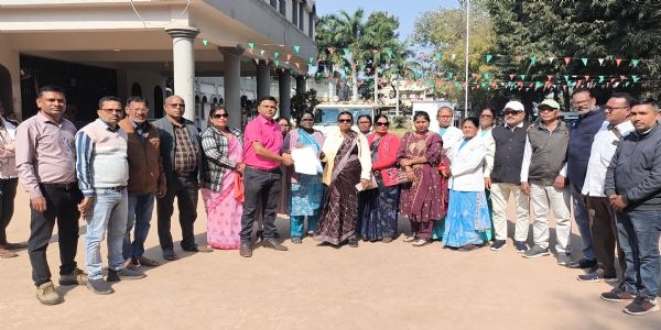 धमतरी के परामर्शदात्री समिति की बैठक में दिए गए निर्देशों की अवहेलना की शिकायत