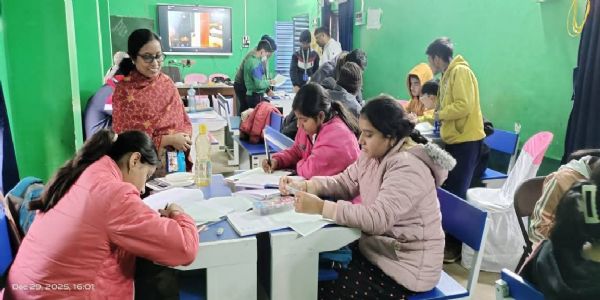 छात्रों में विज्ञान रुचि बढ़ाने को विष्णुपुर में भौतिकी शिविर