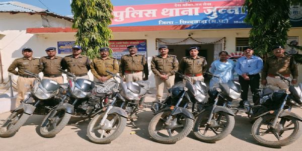 मप्र पुलिस की वाहन चोर गिरोह पर प्रभावी कार्रवाई, एक सप्‍ताह में 41 मोटरसाइकिलें और तीन कारें जब्त
