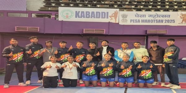 अनूपपुर: राष्ट्रीय पेसा महोत्सव: कबड्डी प्रतियोगिता में प्रदेश की टीम के प्रतिभागियों का हुआ स्वागत