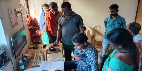 आधार कार्ड में त्रुटि, 9908 छात्रों को अपार आईडी बनाने में हो रही परेशानी