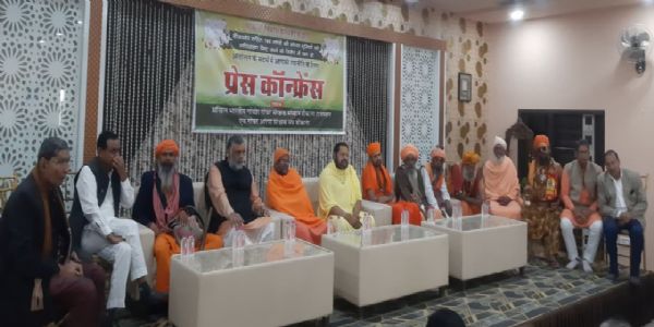 संत समाज गोचर-ओरण मुद्दे पर अब आर-पार की लड़ाई पर
