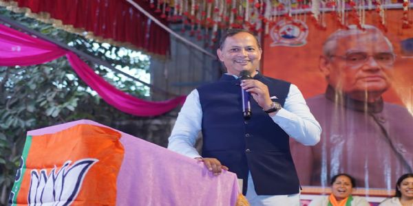 अटलजी के अन्त्योदय के संकल्प को पूरा कर रही केंद्र और दिल्ली सरकार : रविंद्र इंद्राज