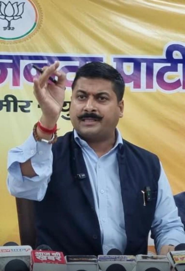 हिंदू आस्था का अपमान बर्दाश्त नहीं किया जाएगा- गौरव