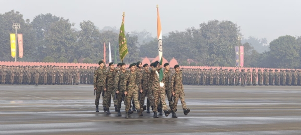 परेड में शामिल लोग