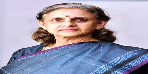 भारतीय रेलवे लेखा सेवा (आईआरएएस) की 1987 बैच की वरिष्ठ अधिकारी अपर्णा गर्ग (फाइल फोटो)