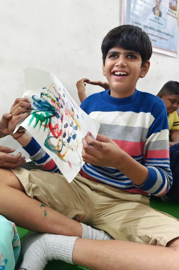 विश्व विकलांग दिवस पर महत्वपूर्ण चित्रकला कार्यशाला “उड़ान हमारी” का आयोजन किया गया विश्व विकलांग दिवस पर महत्वपूर्ण चित्रकला कार्यशाला “उड़ान हमारी” का आयोजन किया गया