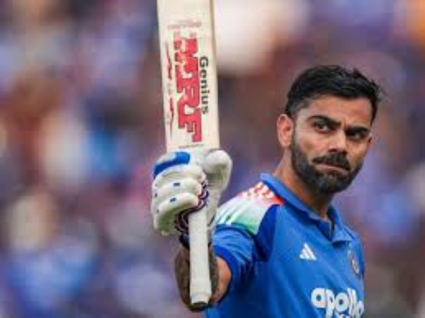 विराट कोहली शतक लगाने के बाद विराट कोहली शतक लगाने के बाद