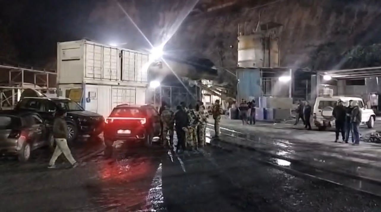 चमोली: विष्णुगढ़ जल विद्युत परियोजना।