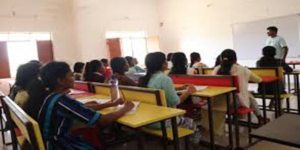 लाइवलीहुड कॉलेज में रोजगारोन्मुखी कोर्स संचालित,निःशुल्क प्रशिक्षण हेतु प्रवेश प्रारंभ