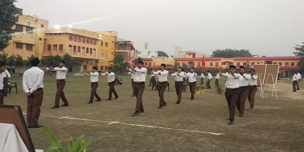 आरएसएस के कैंप में मना वार्षिकोत्सव, अलग-अलग शाखाओं में हुए कार्यक्रम