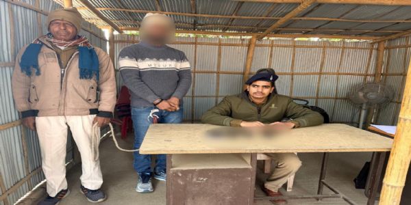 देशी पिस्टल और मैगजीन के साथ एक अपराधी गिरफ्तार