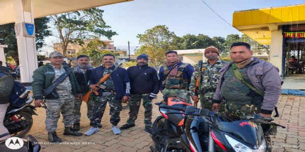 नववर्ष 2026 पर बलरामपुर पुलिस हाई अलर्ट, पिकनिक स्पॉट से लेकर सड़कों तक सख्त पहरा