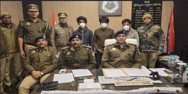 बहन के साथ छेड़खानी का विरोध करने पर हुई थी अलमास की हत्या, तीन आरोपित गिरफ्तार