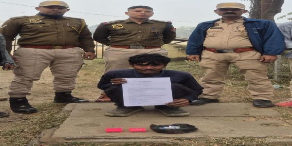 पुलिस ने तीन युवकों को भेजा रिहैबिलिटेशन सेंटर, एक गिरफ्तार