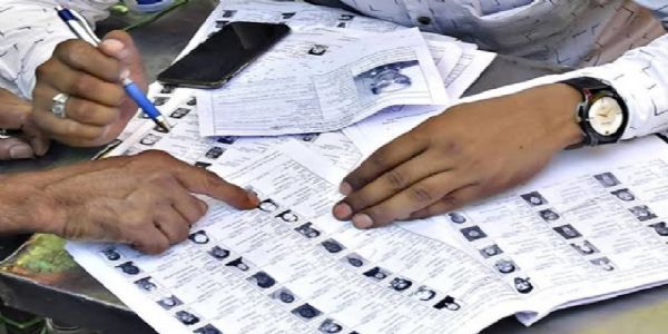 निर्वाचन आयोग ने पूर्व मंत्री कांति गांगुली को सुनवाई के लिए किया तलब, दो जनवरी को पेश होने का नोटिस