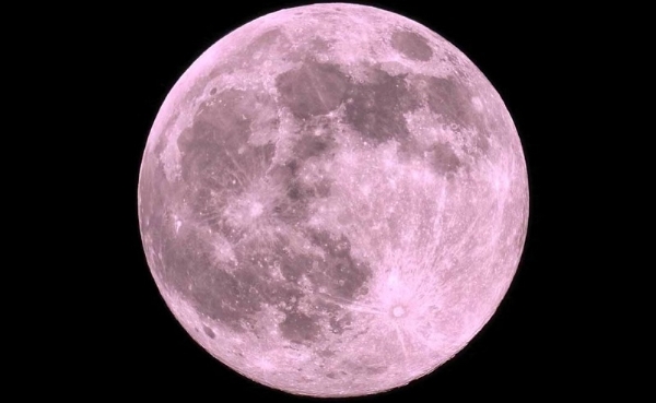 पूर्णिमा का चांद पूर्णिमा का चांद