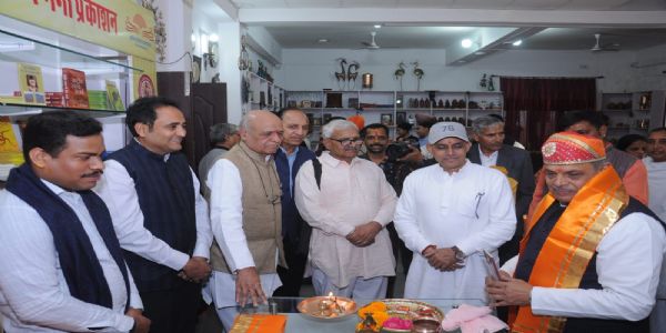 जीवन की सार्थकता का बोध कराता है उत्कृष्ट साहित्य - सरकार्यवाह