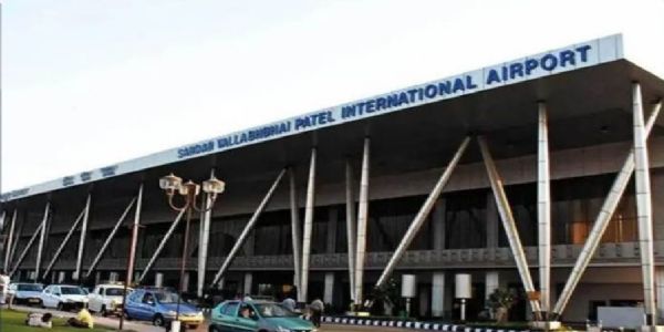 अहमदाबाद एयरपोर्ट