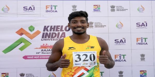 महात्मा गांधी विश्वविद्यालय के धावक सीबी शिंटोमन