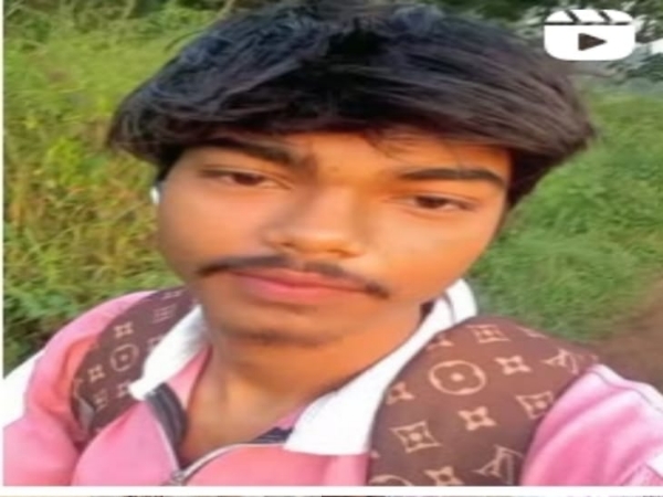 मृतक युवक की फाईल फोटो मृतक युवक की फाईल फोटो