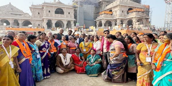 अयोध्या में श्रीरामलला मंदिर में काशी-तमिल संगमम के अतिथि