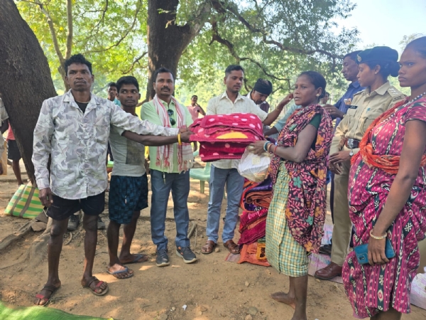 वन विभाग स्थानीय युवाओं को वानिकी कार्यों का प्रशिक्षण देकर उन्हें स्व-रोजगार दे रहा है