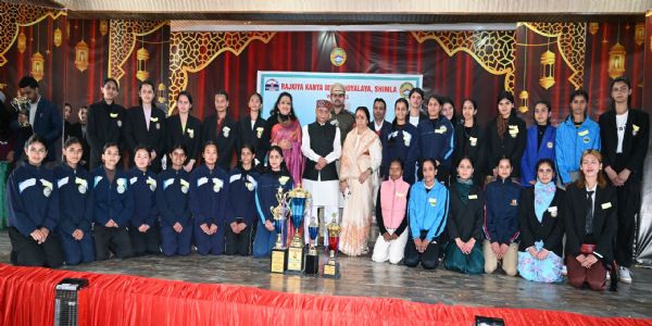 अति आधुनिकता खो देती है स्वाभाविक पहचान : शिव प्रताप शुक्ल