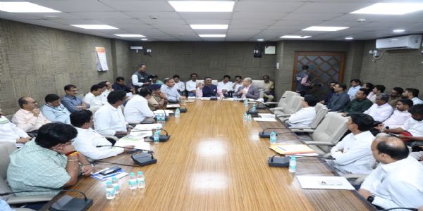 ठाणे में मनपा का तीसरा नाट्यग्रह बनेगा,परिवहन मंत्री सरनाइक