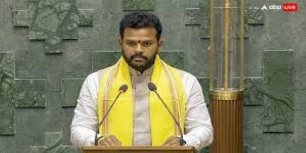 नागरिक उड्डयन मंत्री राम मोहन नायडू