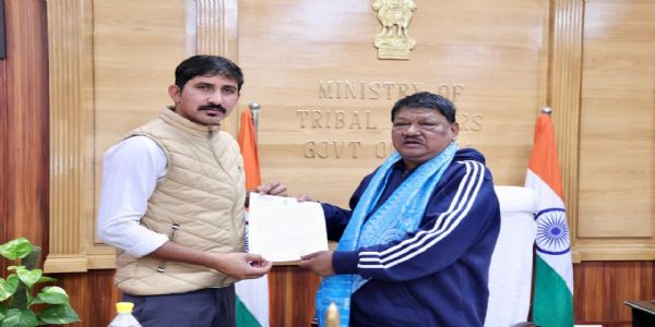 सांसद राजकुमार रोत ने संसदीय कार्य मंत्री एवं केंद्रीय जनजाति मंत्री से की भेंट, मेसा कानून को संसद में पारित करने की रखी मांग