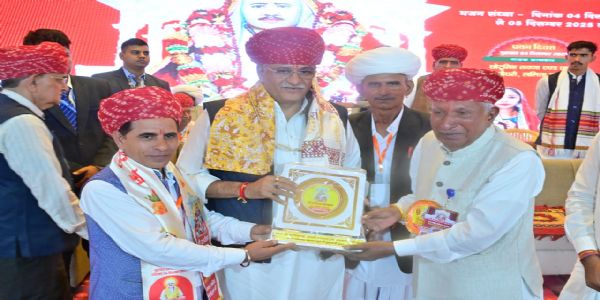 भारत सांस्कृतिक पुनर्जागरण के पथ पर अग्रसर : शेखावत