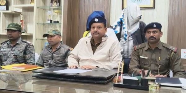 बेटी से छेड़छाड़ का विरोध किया तो पिता को मार डाला