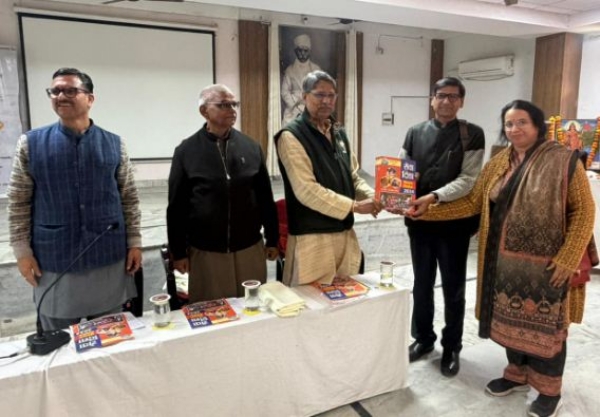 सेवा भारती की बैठक में क्षेत्र संघचालक कृष्ण मोहन व क्षेत्र सेवा प्रमुख युद्धवीर सेवा भारती की बैठक में क्षेत्र संघचालक कृष्ण मोहन व क्षेत्र सेवा प्रमुख युद्धवीर