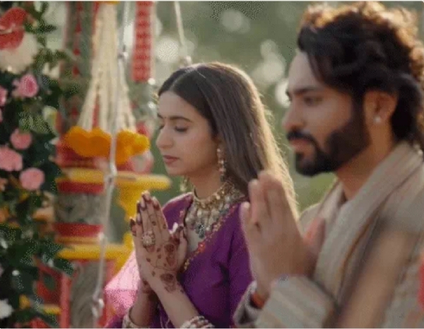 सिंगर किंजल दवे व उनके मंगेतर सिंगर किंजल दवे व उनके मंगेतर