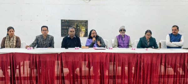 केबीपीजी कॉलेज में आयोजित सम्मेलन में विश्वविद्यालय के द्वितीय युवा महोत्सव की रूपरेखा प्रस्तुत करती कुलपति प्रो. शोभा गौंड। केबीपीजी कॉलेज में आयोजित सम्मेलन में विश्वविद्यालय के द्वितीय युवा महोत्सव की रूपरेखा प्रस्तुत करती कुलपति प्रो. शोभा गौंड।