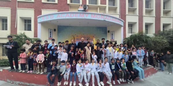 एक दिवसीय 5वीं इंटर स्कूल स्केटिंग प्रतियोगिता में न्यू डेल्स मांटेसरी स्कूल व सेंट मेरी स्कूल चैंपियन