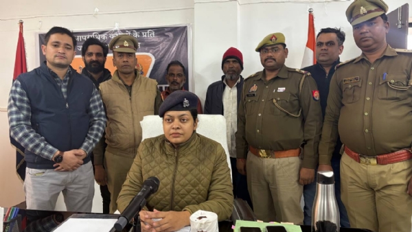 जानकारी देती सीओ सिटी जानकारी देती सीओ सिटी