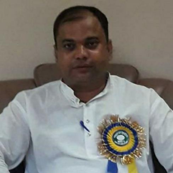 डॉ पवन कुमार पांडेय का फाइल फोटो डॉ पवन कुमार पांडेय का फाइल फोटो